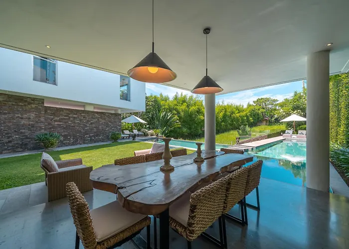 Villa Ashoka *